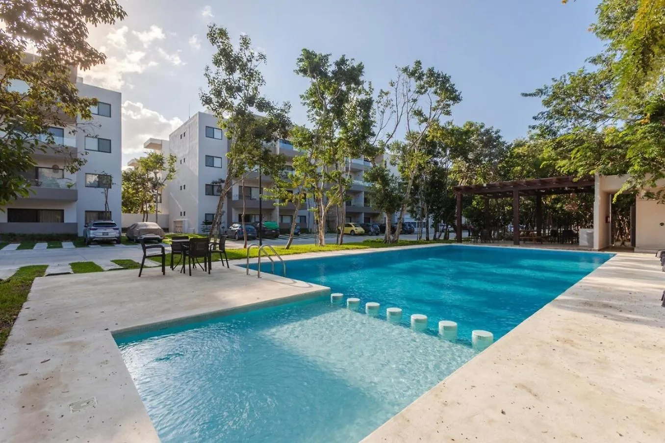 Modern Condo Wifi 200Mb, 2 Gyms, 6Pools, Balcony Playa del Carmen México